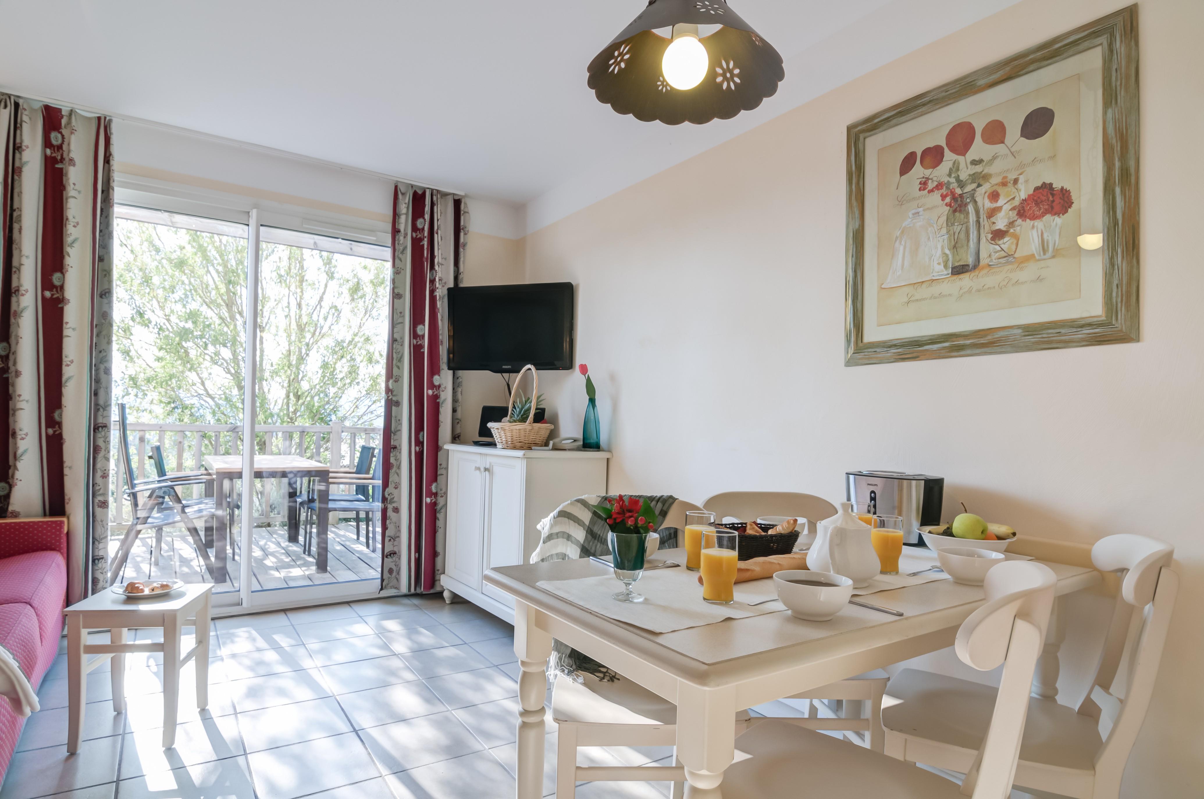 Village Pierre & Vacances Le Rouret غروسبيير المظهر الخارجي الصورة