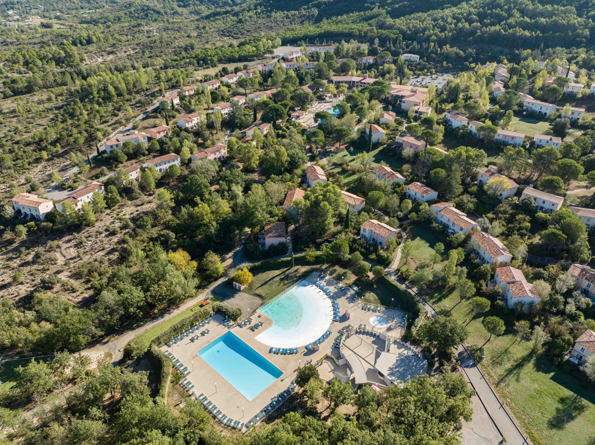Village Pierre & Vacances Le Rouret غروسبيير المظهر الخارجي الصورة