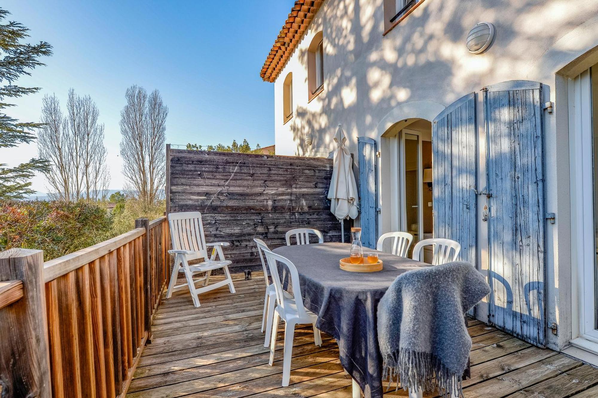 Village Pierre & Vacances Le Rouret غروسبيير المظهر الخارجي الصورة